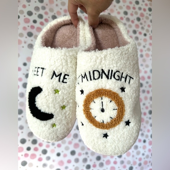 Meet Me At Midnight Slippers Slip On Non-Slip Backless - Picture 1 of 7